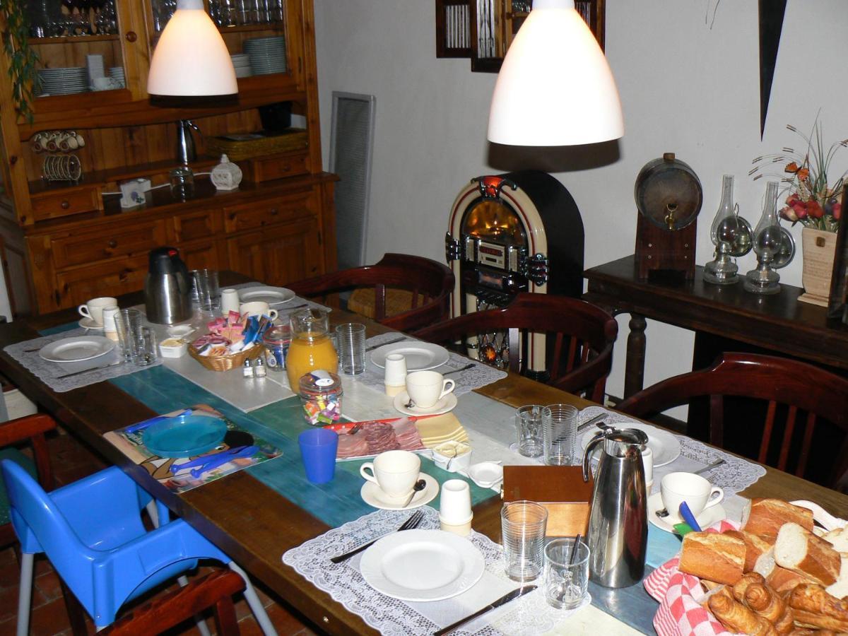 Bed and Breakfast Le Petit Moulin Saint-Hilaire  Exterior foto
